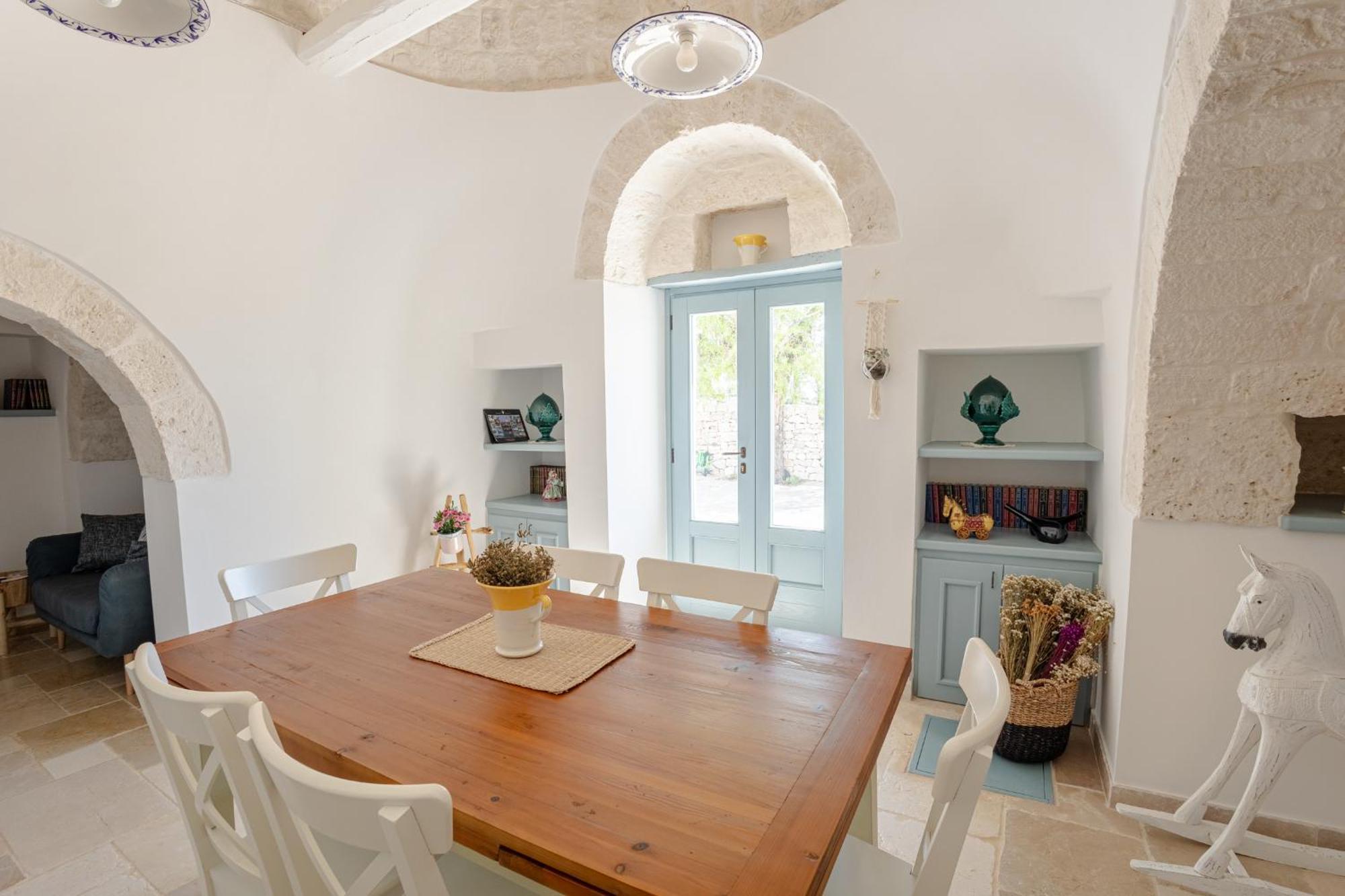 Trullo Dimora Podere Papilio Noci Luaran gambar