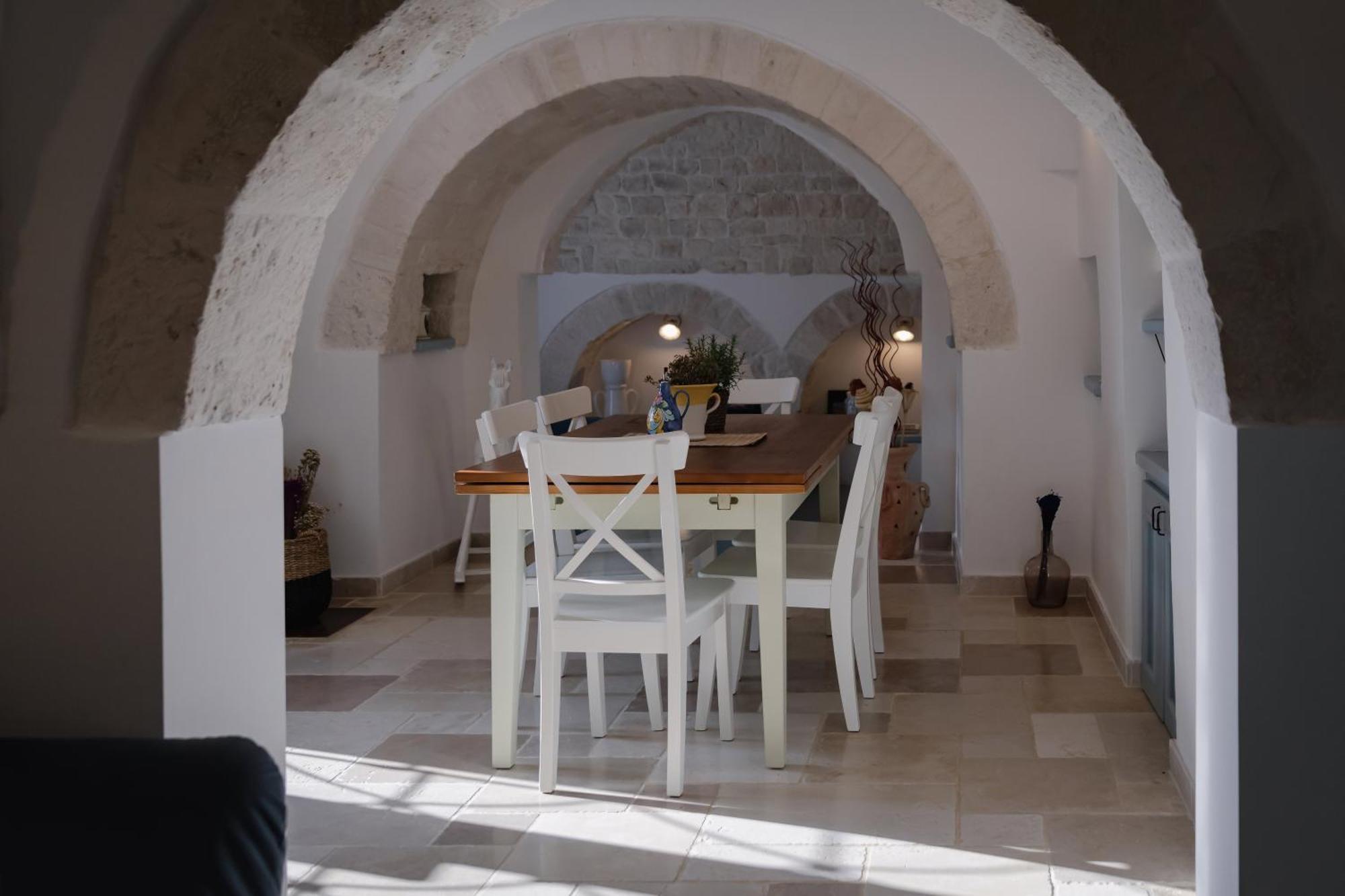 Trullo Dimora Podere Papilio Noci Luaran gambar