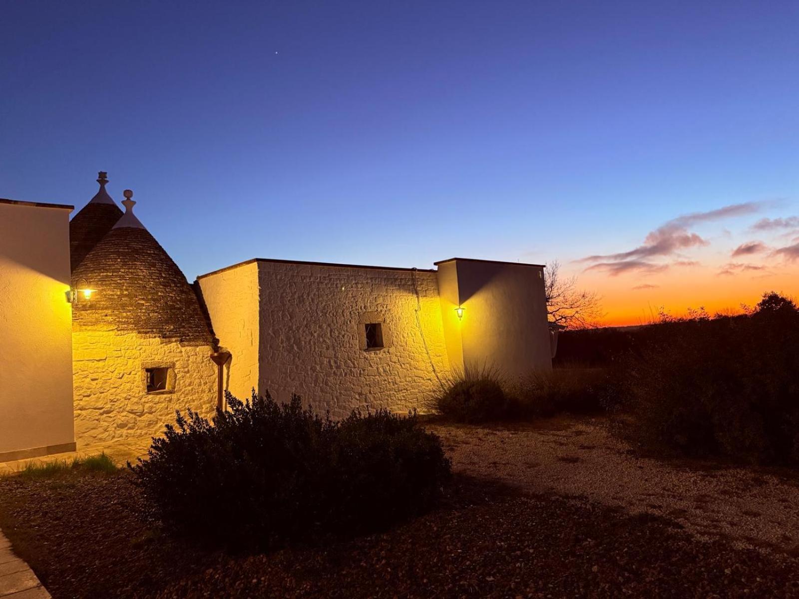 Trullo Dimora Podere Papilio Noci Luaran gambar